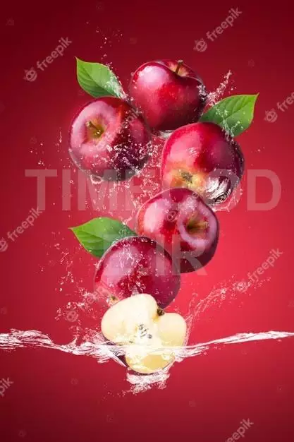 Water Splashing On Fresh Red Apples 