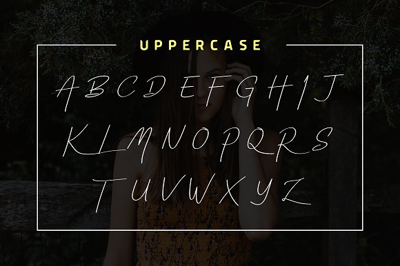 Yuniarsih // Luxury Signature Font