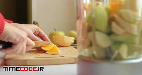Putting Oranges In Blender
