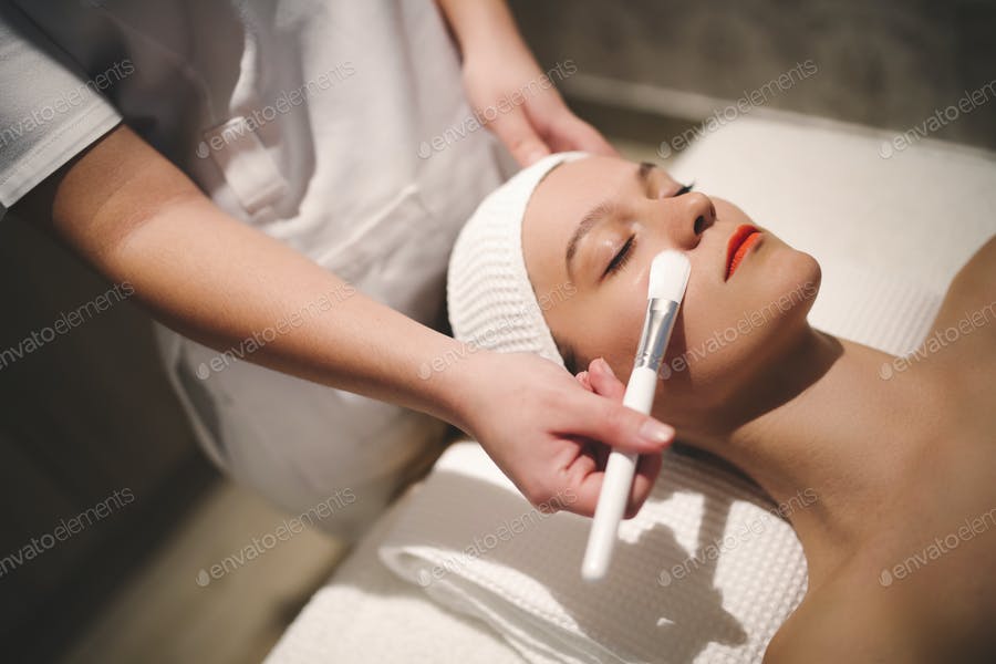 Cosmetic And Massage Treatment At Wellbeing Saloon