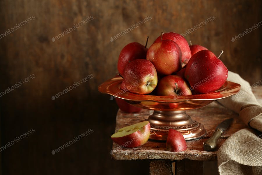 Ripe Red Organic Apples
