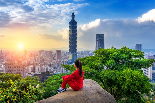 Tourist Woman Enjoying View On Mountains In Taipei, Taiwan. Free Photo